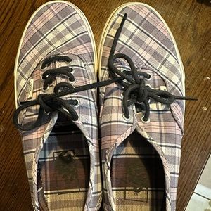Vans purple plaid sneakers men size 7/women’s size 8-1/2 slightly worn